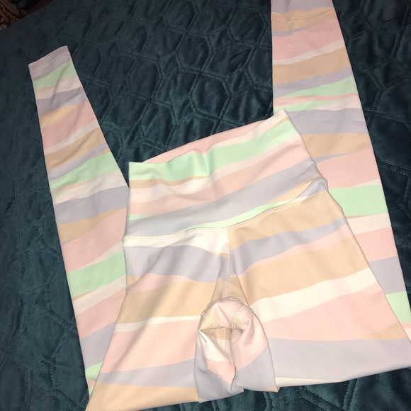 DYI Leggings - Picture 4 of 6